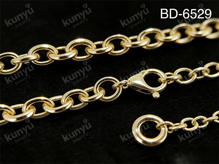 Chunky Metal Chain Belt