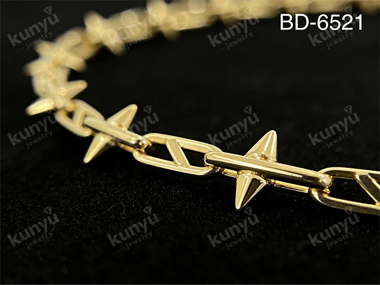 Fashion Metal Chain Belt