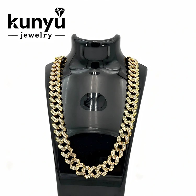 Shiny Gold Cuban Chain
